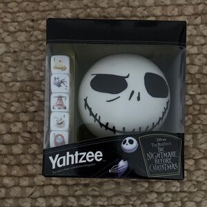 NEW Disney Nightmare Before Christmas Yahtzee